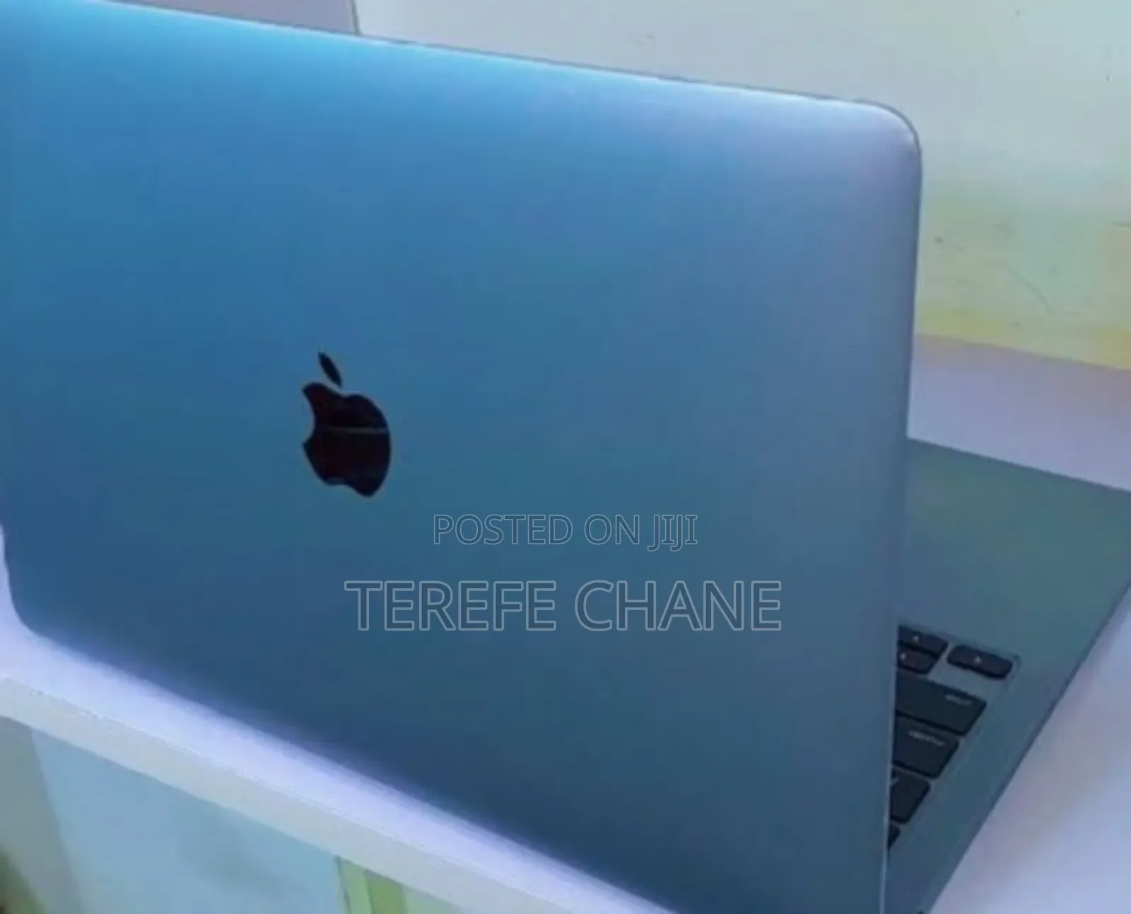 New Laptop Apple MacBook Air 2020 M1 8GB Intel Core I5 SSD 256GB