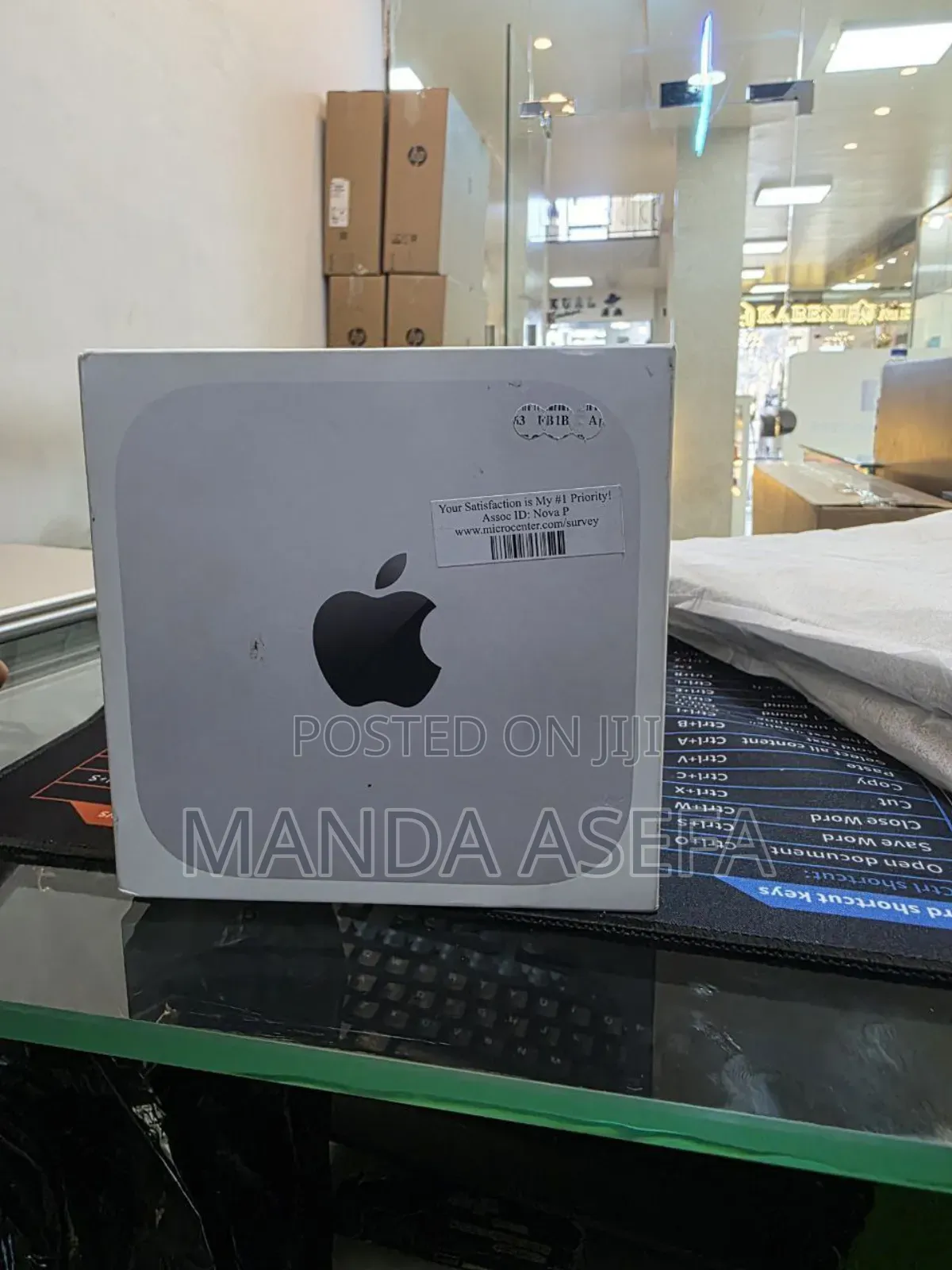 New Laptop Apple MacBook 16GB Apple M4 SSD 256GB