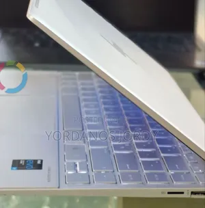 New Laptop HP Envy 13 16GB Intel Core I7 SSD 512GB