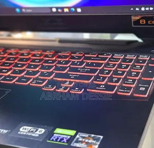 New Laptop Asus 16GB AMD Ryzen 7 SSD 512GB