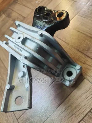 Jetour X70plus Engine Supporter