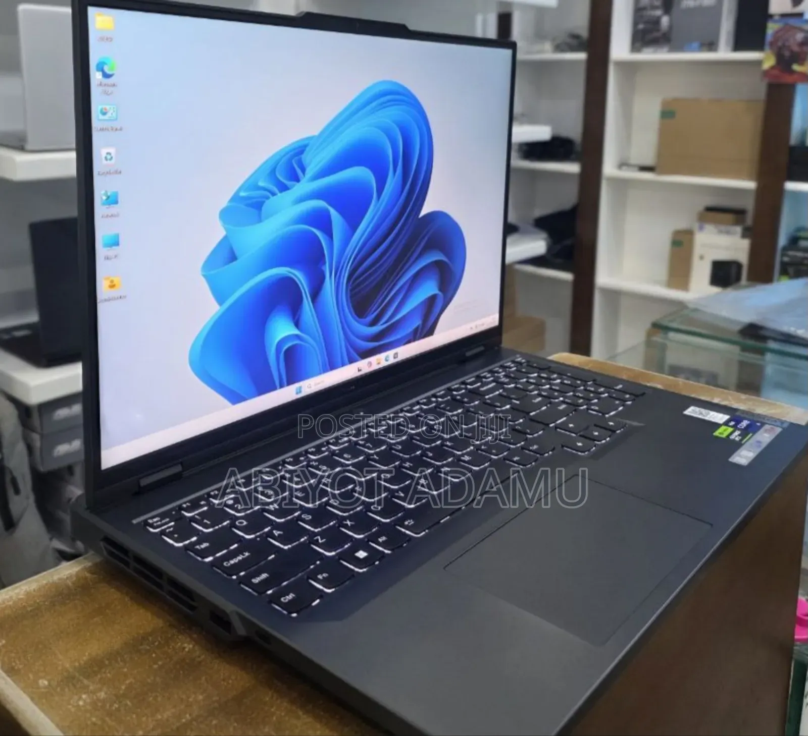 New Laptop Lenovo Legion 5 16GB Intel Core I9 SSD 512GB