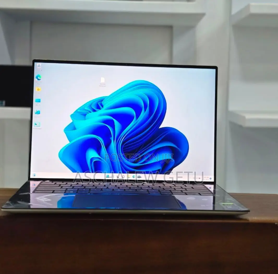 New Laptop Dell XPS 15 16GB Intel Core I9 SSD 1T