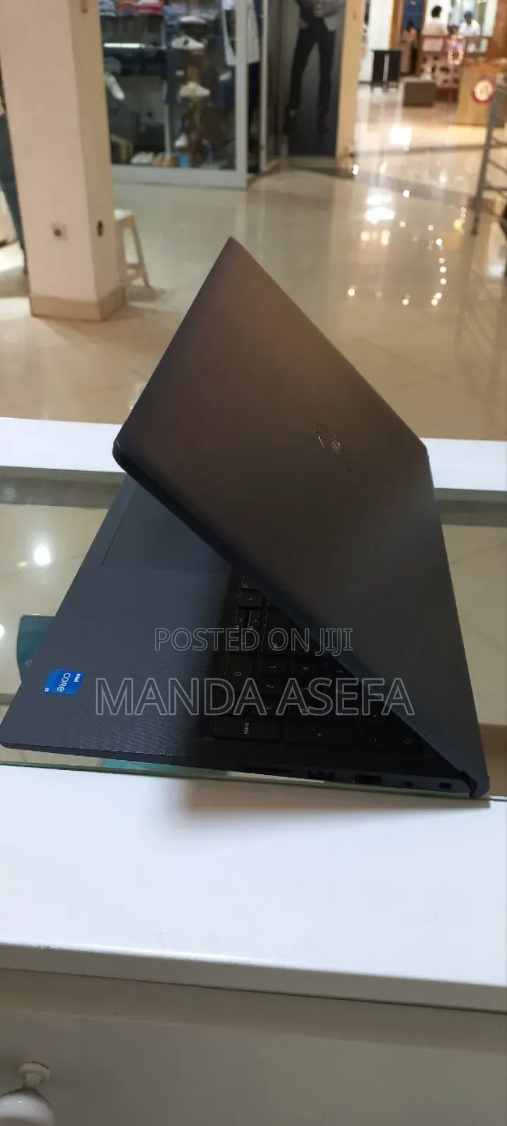 New Laptop Dell Vostro 3520 16GB Intel Core I5 SSD 512GB