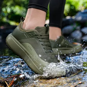 Photo - Lightweight Waterproof Shoes