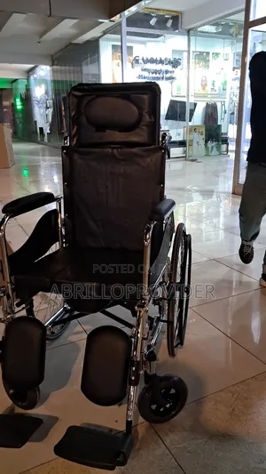 Photo - Toilet Wheelchair水手wheelchair廿手wheelchair口手wheelchair水手wheelchair 口手wh