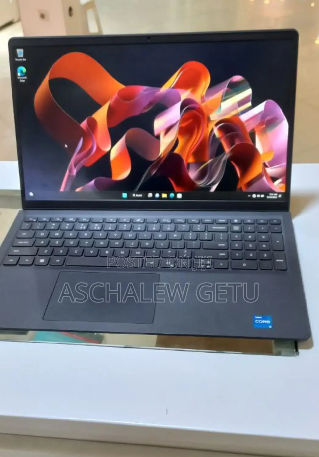 New Laptop Dell Vostro 3520 16GB Intel Core I5 SSD 512GB