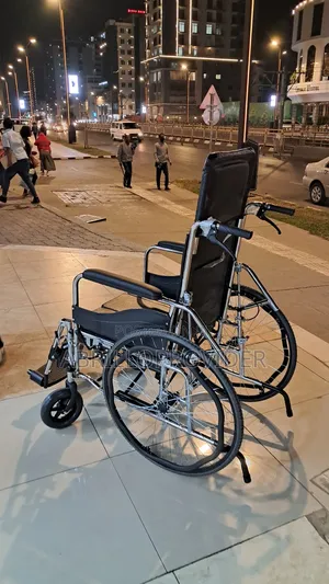 Photo - Toilet Wheelchair水手wheelchair口手wheelchair廿田wheelchair口手wheelchair水手whe