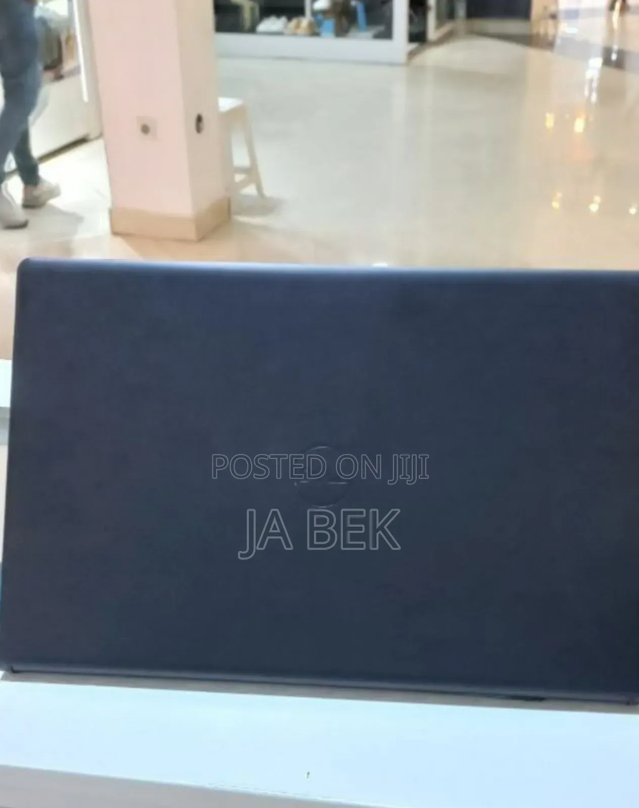 New Laptop Dell Vostro A90 16GB Intel Core I5 SSD 512GB