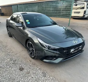 Photo - Hyundai Avante 2021 Gray