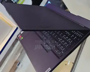 New Laptop Lenovo Legion 5 16GB AMD Ryzen 7 SSD 512GB