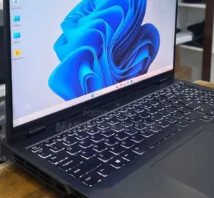 Photo - New Laptop Lenovo Yoga 910 32GB Intel Core I9 SSD 1T