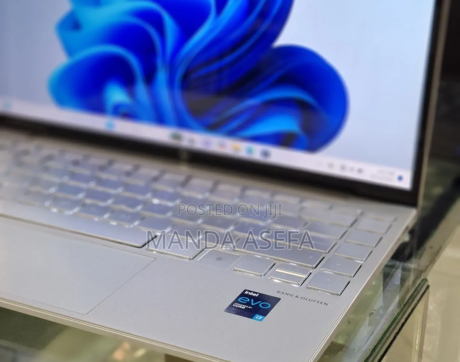 New Laptop HP Envy 13 16GB Intel Core I7 SSD 512GB