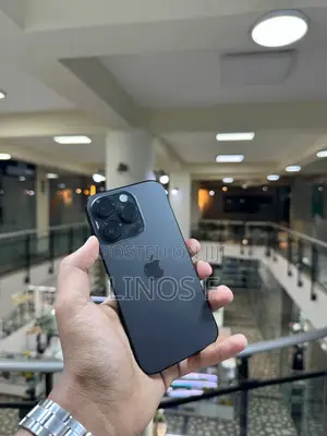 Photo - Apple iPhone 14 Pro 128 GB Black