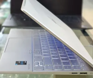 New Laptop HP 16GB Intel Core I7 SSD 512GB