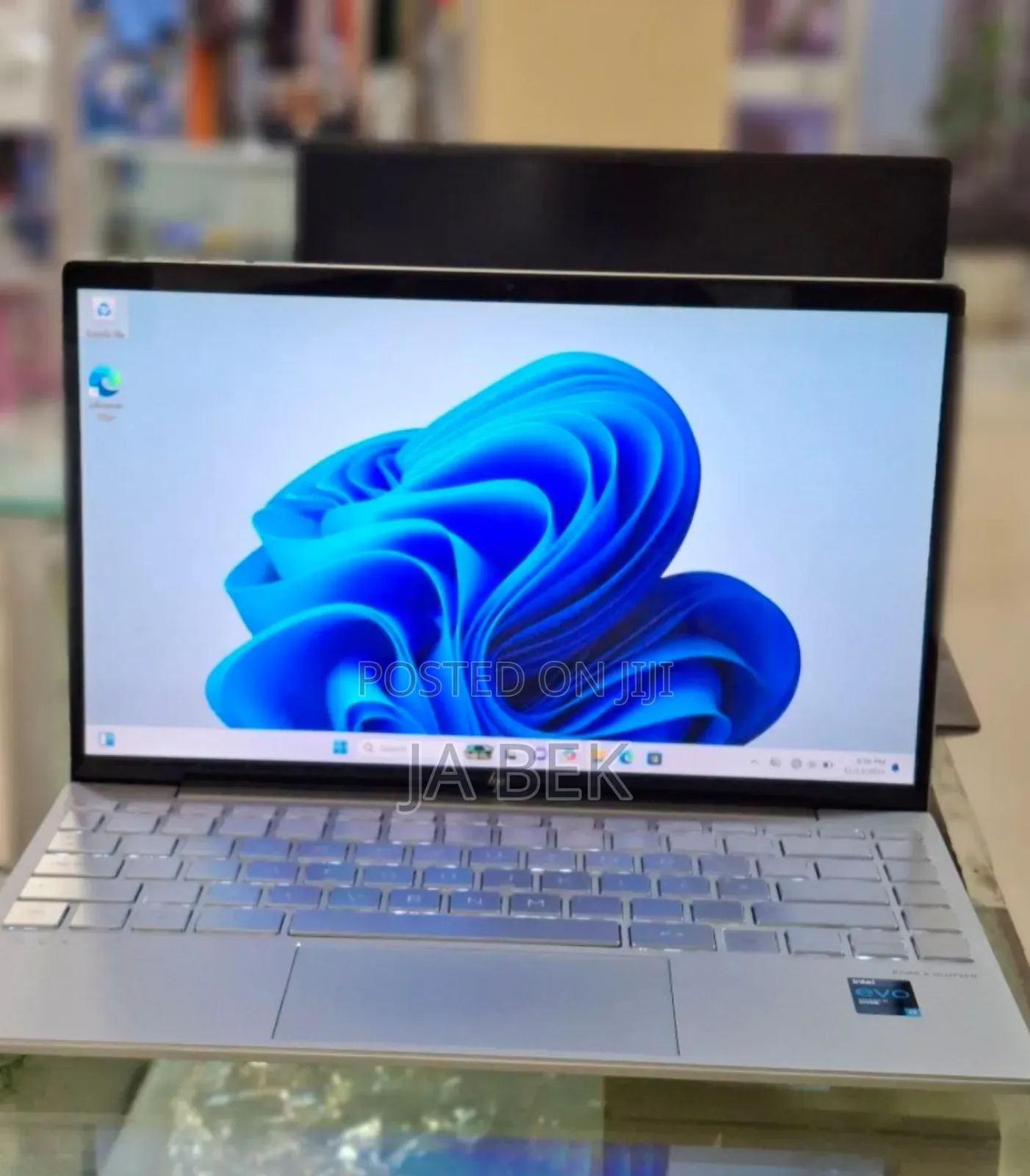 New Laptop HP Envy 13 16GB Intel Core I7 SSD 512GB