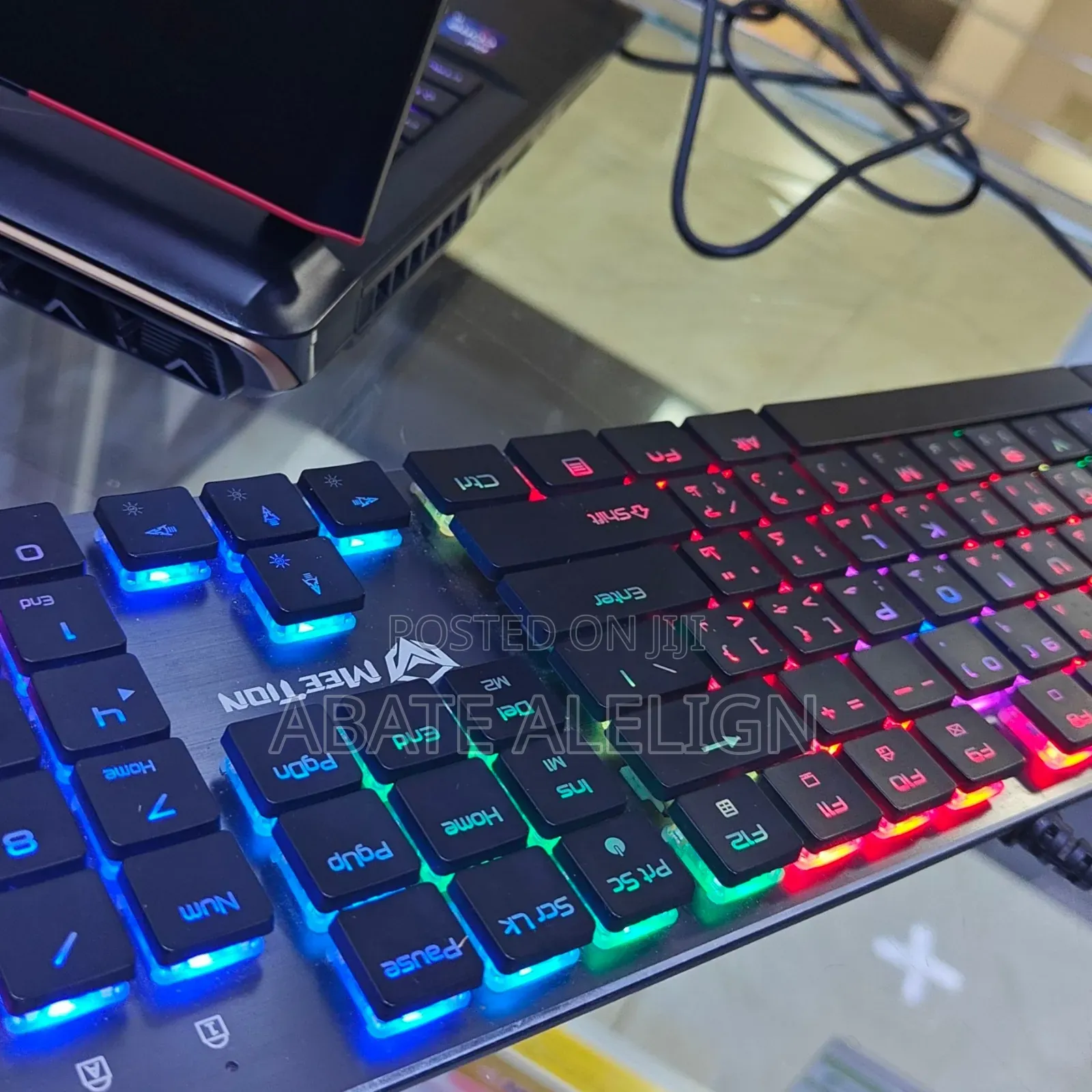 New Laptop MSI Raider GE68HX 13vi-202us 32GB Intel Core I9 SSD 1T