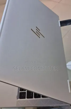 New Laptop HP EliteBook 1030 1.5GB Intel Core I7 SSD 512GB