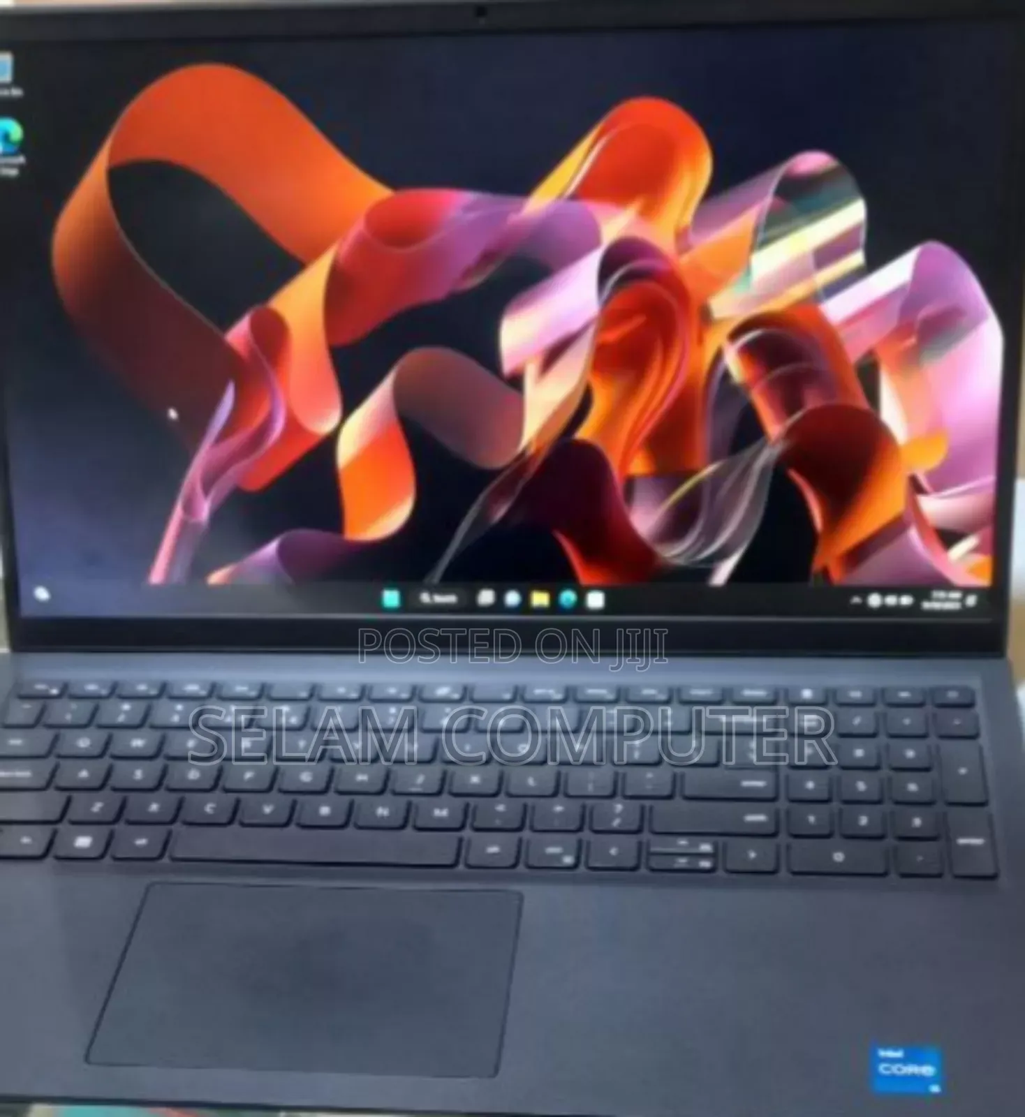 New Laptop Dell Vostro 3520 16GB Intel Core I5 SSD 512GB