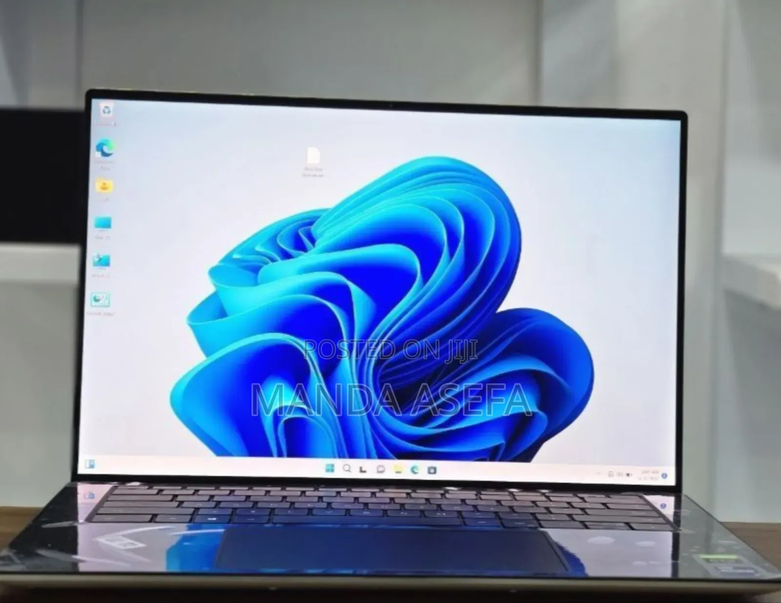 New Laptop Dell XPS 15 32GB Intel Core I9 SSD 1T