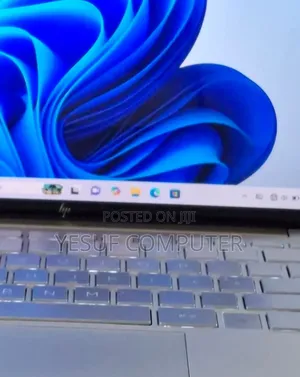 New Laptop HP Envy X360 16GB Intel Core I7 SSD 512GB