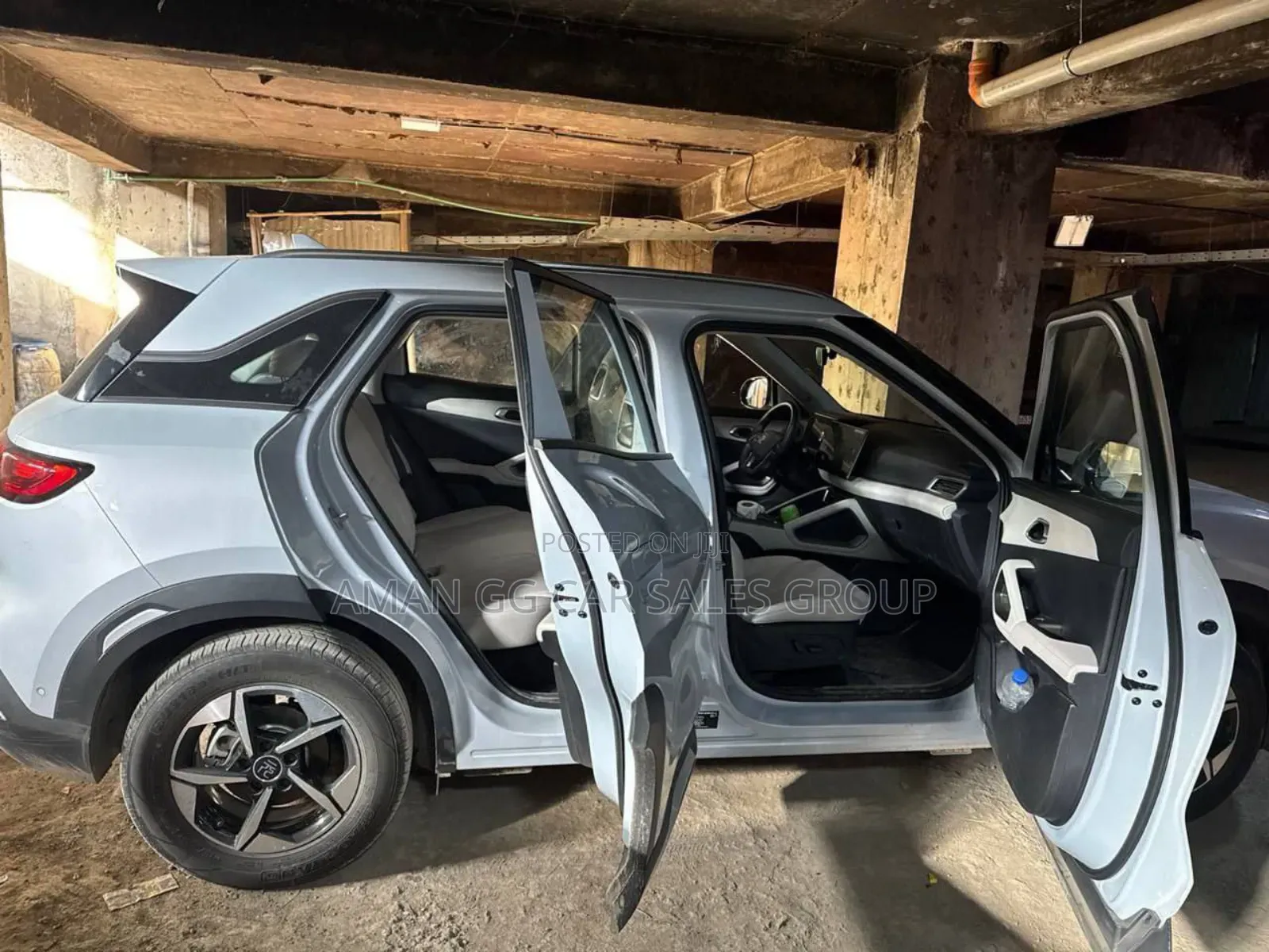 BYD Yuan Up 2024 Silver