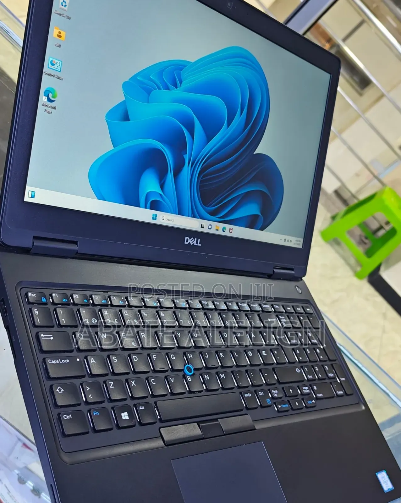 New Laptop Dell Latitude 5310 8GB Intel Core I5 SSD 256GB