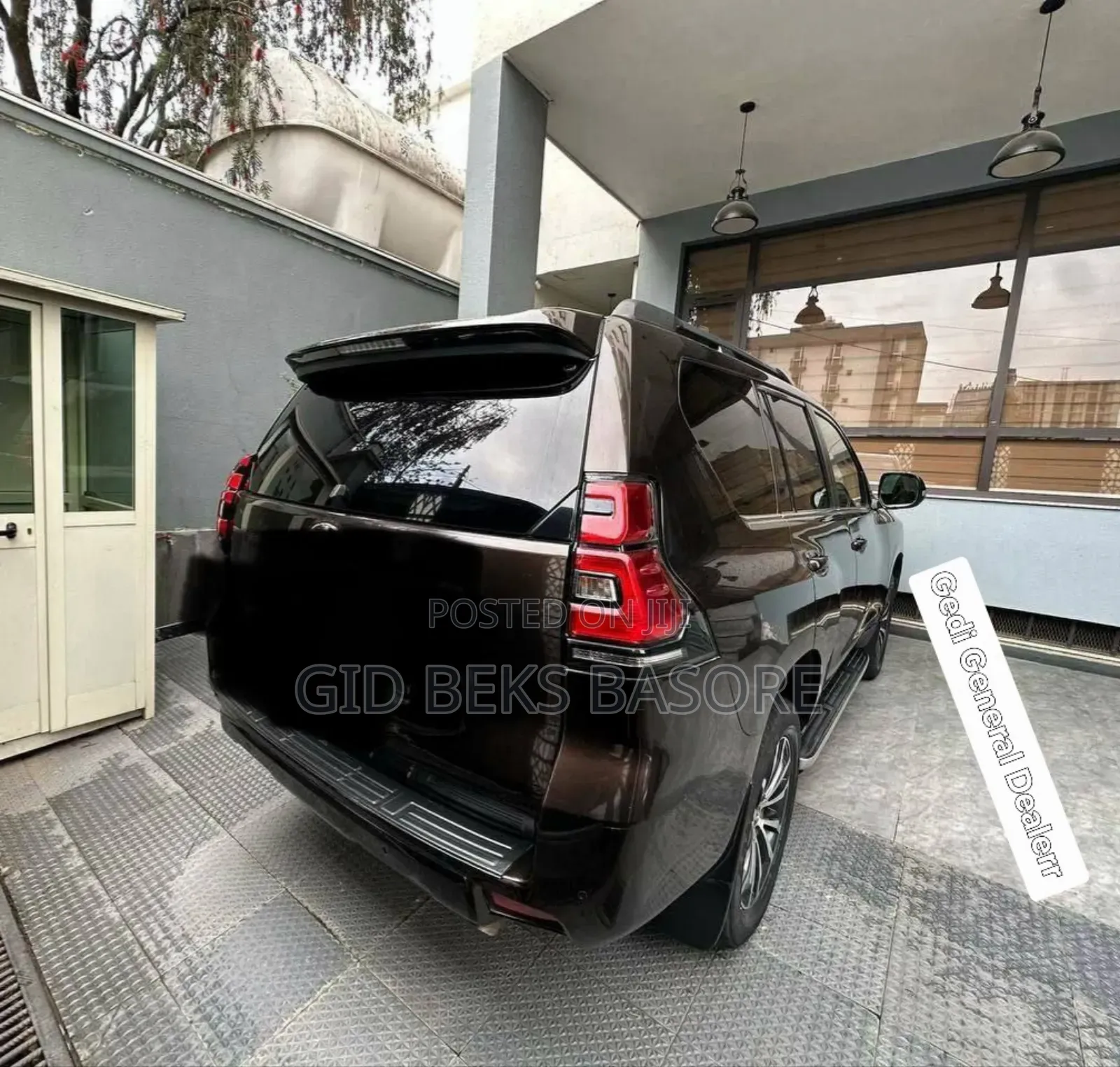 Toyota Land Cruiser Prado 2019 Gray