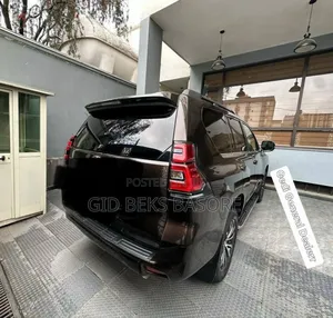 Toyota Land Cruiser Prado 2019 Gray