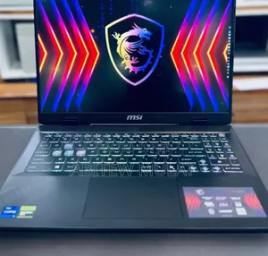 New Laptop MSI Crosshair 15 16GB Intel Core I7 SSD 1T