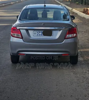 Suzuki Dzire 2022 Silver