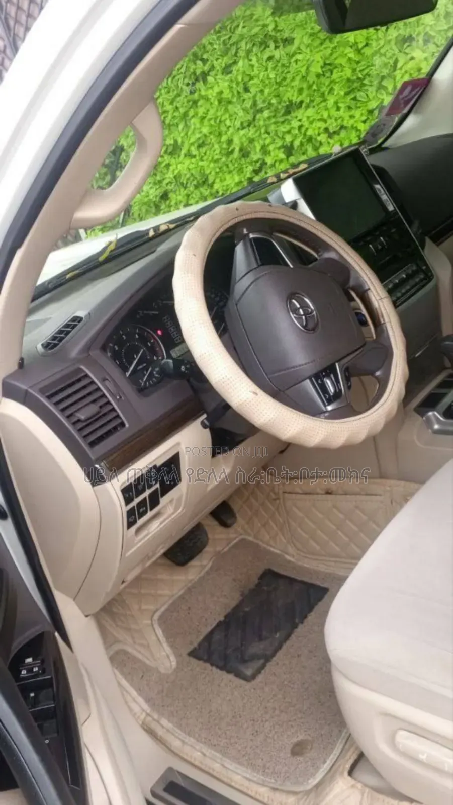 Toyota Land Cruiser 2021 White