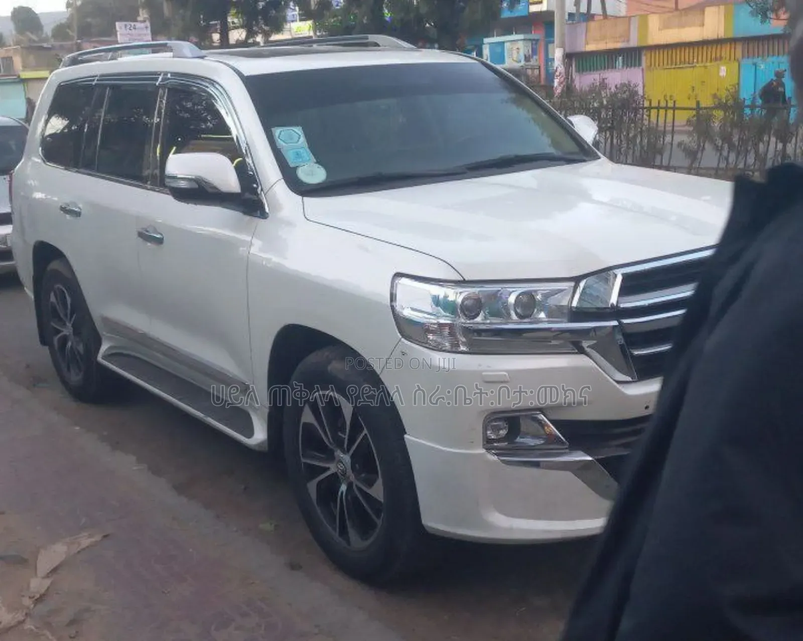 Toyota Land Cruiser 2021 White