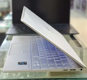 New Laptop HP Envy Ultrabook 4 16GB Intel Core I7 SSD 512GB