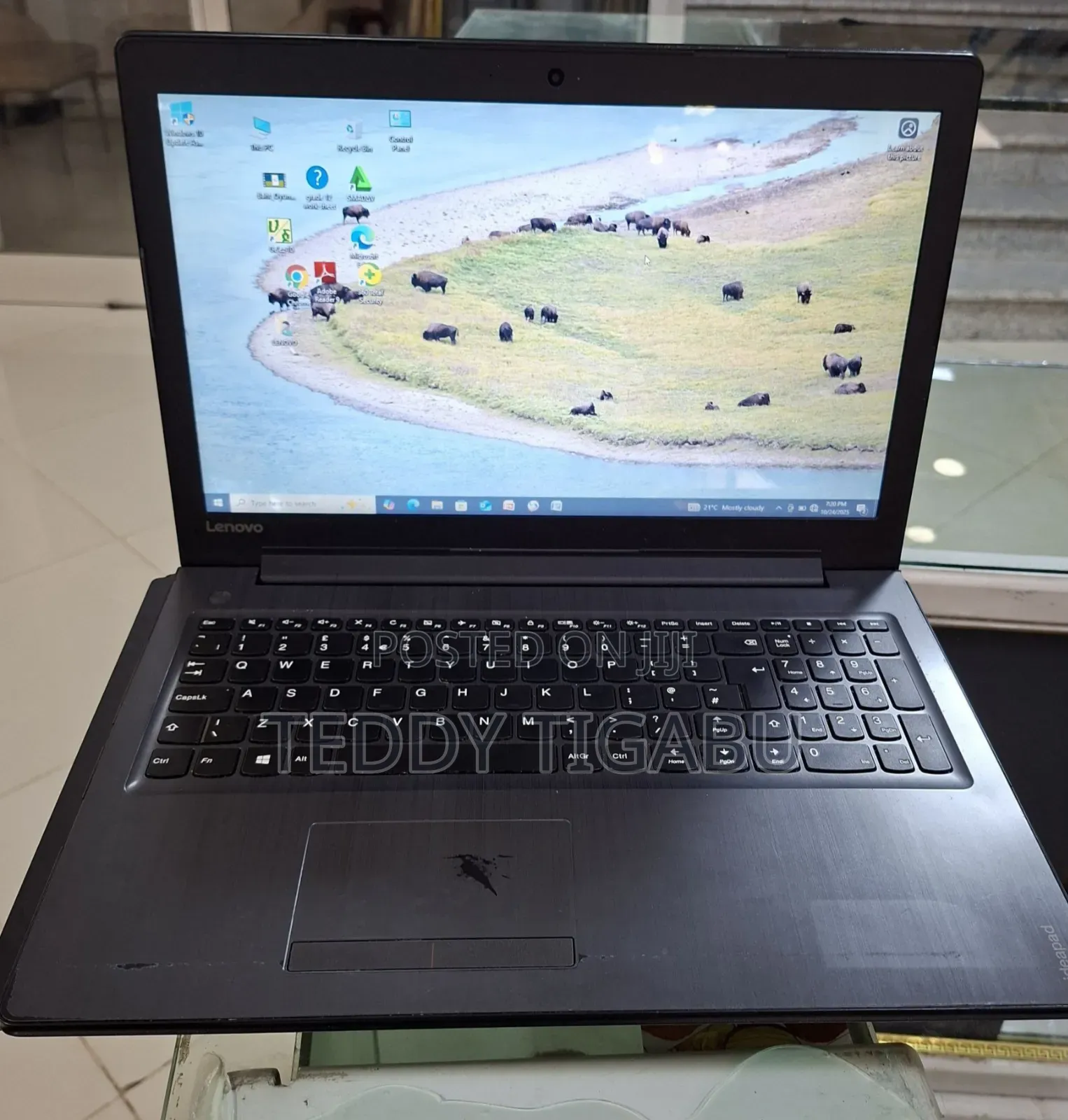 New Laptop Lenovo 8GB Intel Core I7 SSD 1T