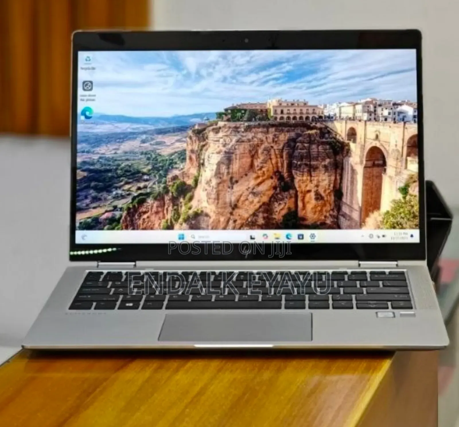 New Laptop HP EliteBook X360 830 G6 8GB Intel Core I5 SSD 512GB