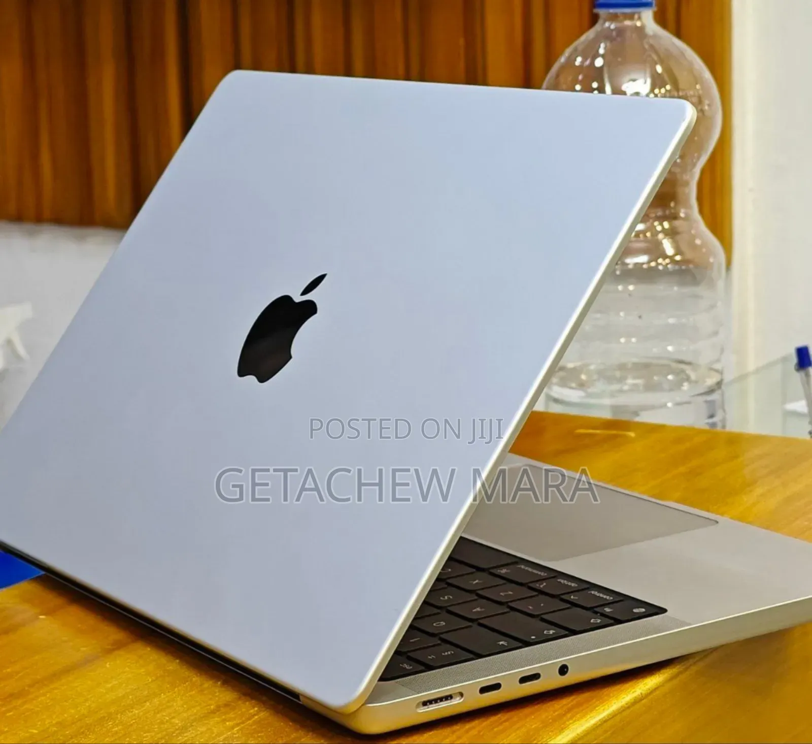 New Laptop Apple MacBook Pro M1 32GB Intel SSD 1T