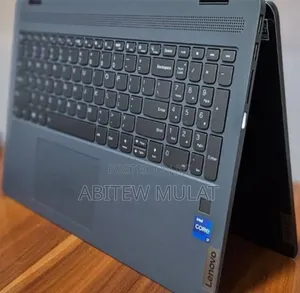 New Laptop Lenovo Yoga 7 15ITL5 16GB Intel Core I7 SSD 512GB