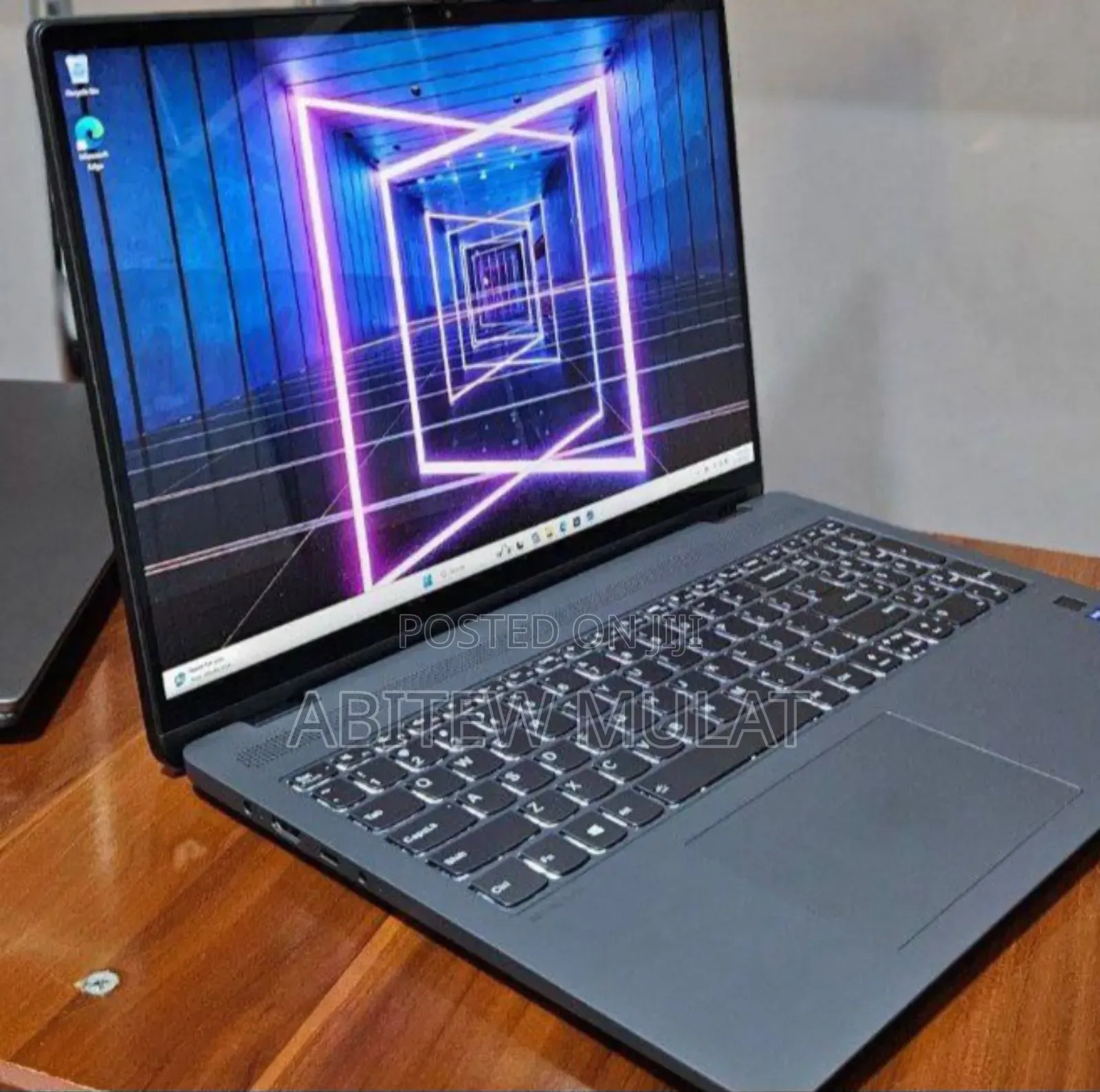 New Laptop Lenovo Yoga 7 15ITL5 16GB Intel Core I7 SSD 512GB