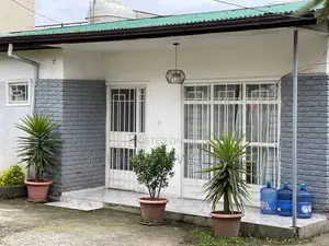 6bdrm Villa in Lideta for sale