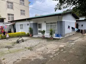 6bdrm Villa in Lideta for sale