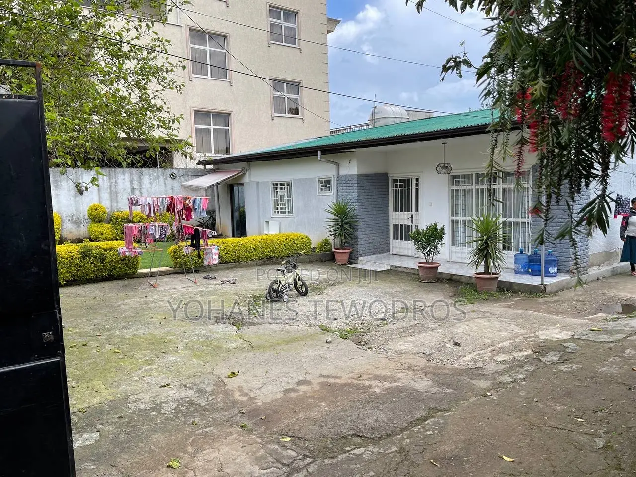 6bdrm Villa in Lideta for sale