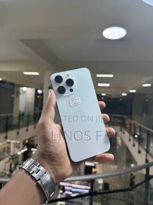 Apple iPhone 15 Pro Max 256 GB White