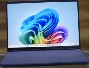 New Laptop HP OmniBook X Flip 14" 16GB Intel Core Ultra 7 SSD 1T