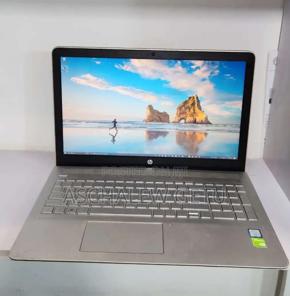 New Laptop HP Pavilion 15 8GB Intel Core I5 HDD 1T