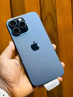 Photo - Apple iPhone 15 Pro Max 256 GB