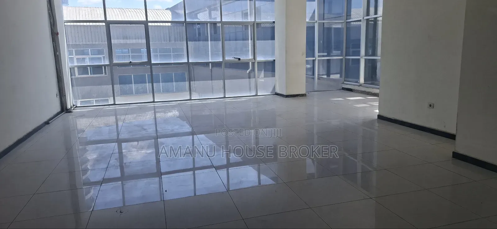 Urgently for Rent 1,400sqm, for Gym 1,000birr Per Square Meter