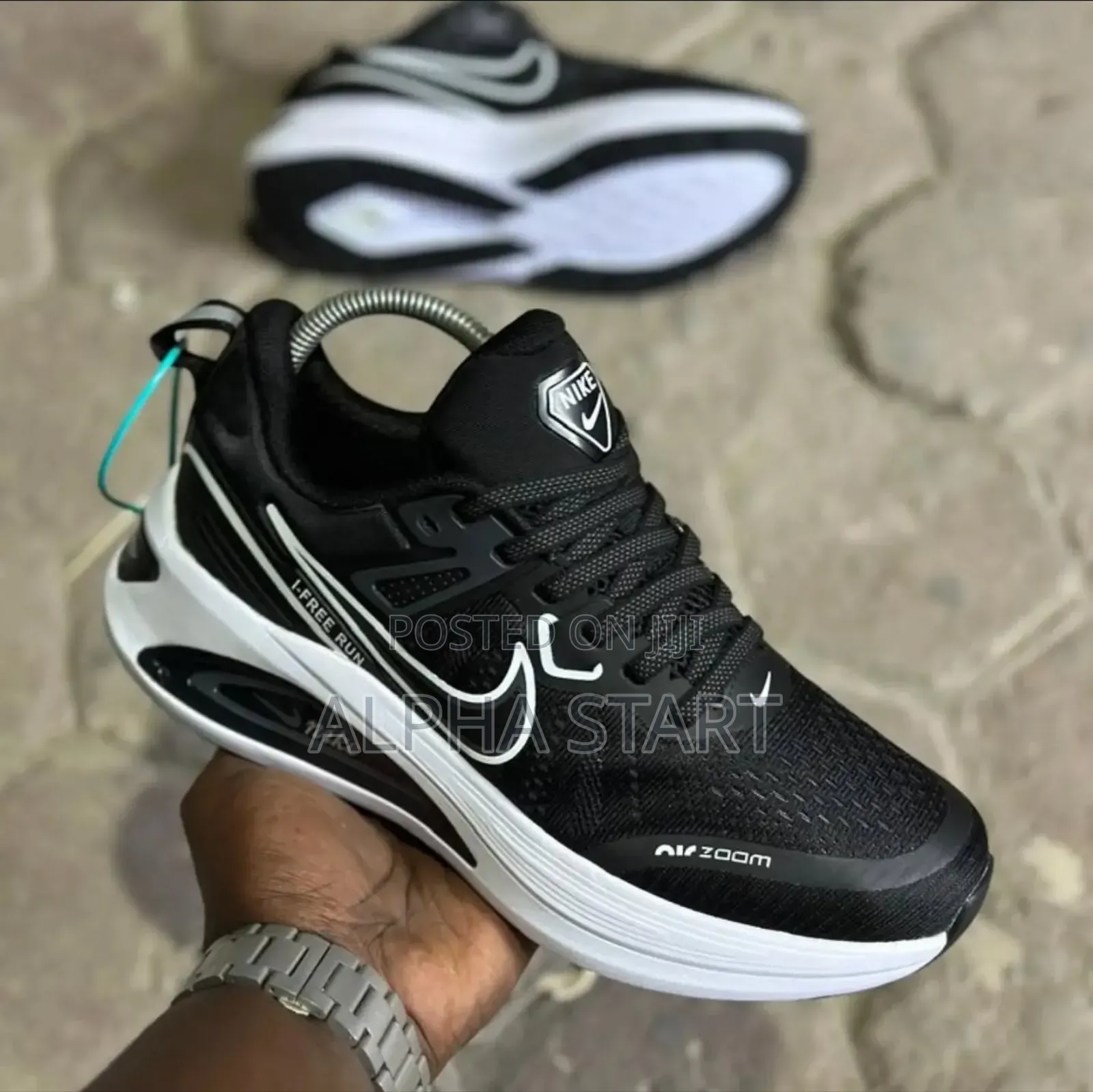 Nike Air Zoom Runr High Master Quality Smooth Sneakers for You