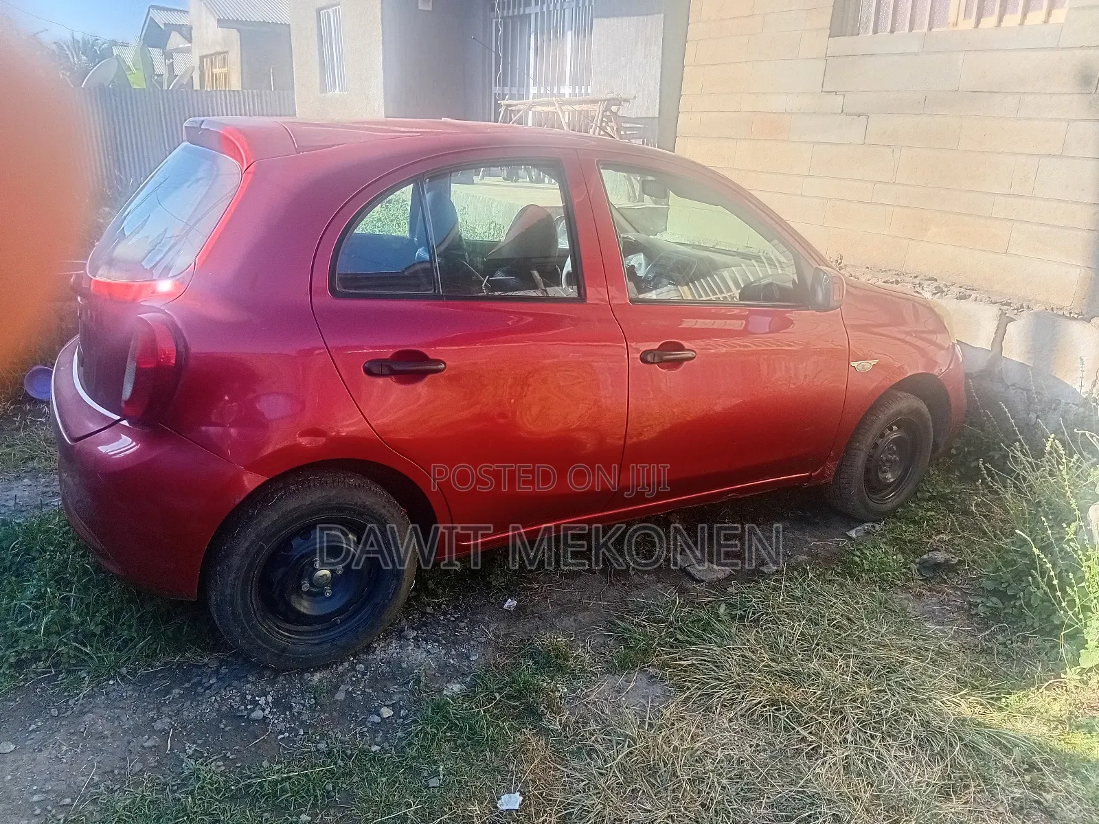 Nissan Micra 2017 Red
