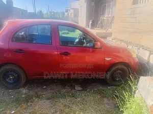 Photo - Nissan Micra 2017 Red